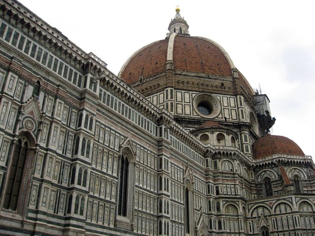 Duomo and Bell Tower-05.JPG - The terracotta landmark dome was added in 1418.